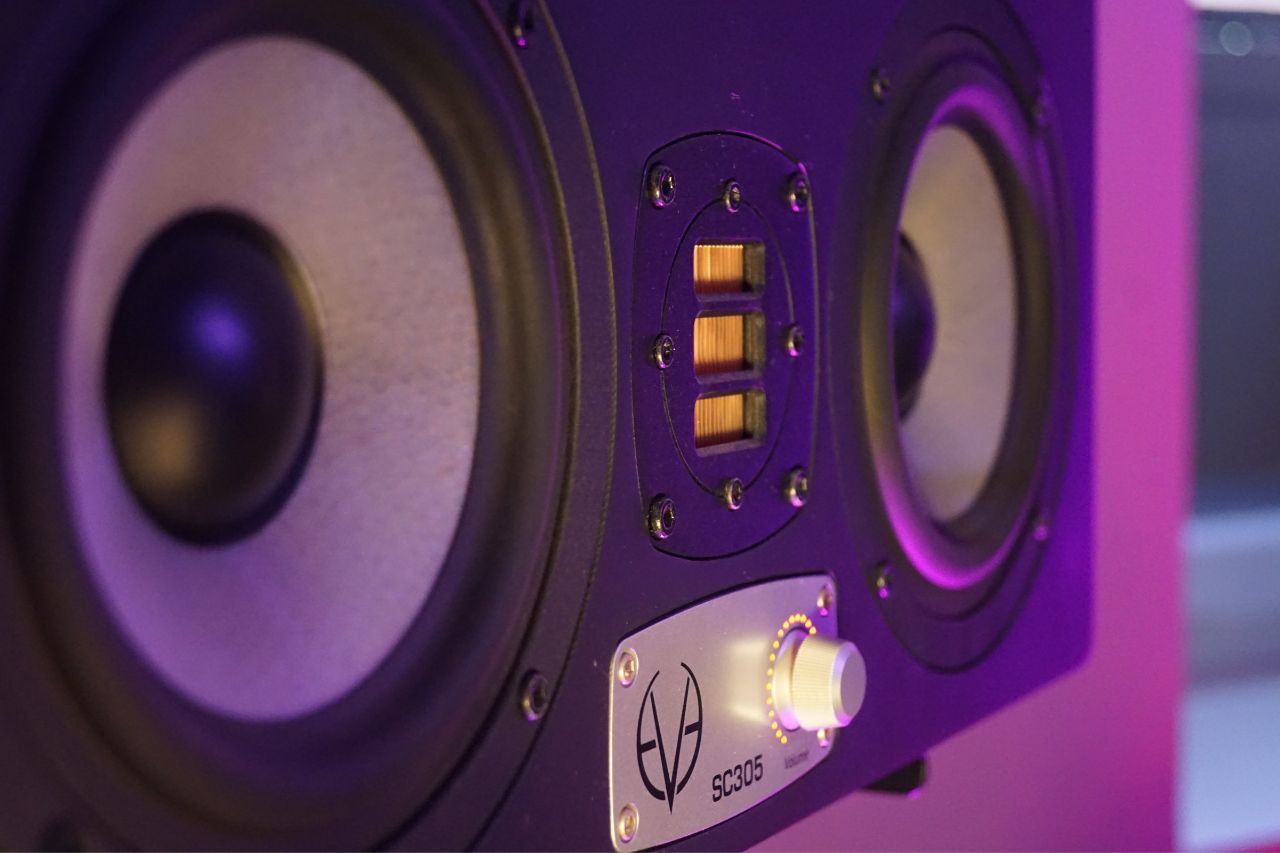 Les enceintes du studio Studio de Mixage et de Mastering près de Belfort
